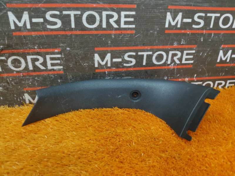 обшивка двери багажника, 350 рублей, Красноярск