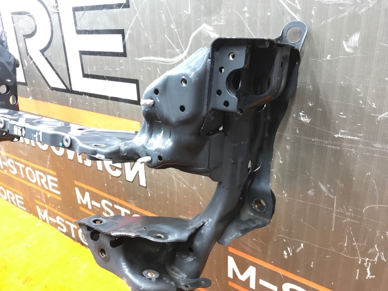 Балка поперечная (подрамник), 7000 рублей, Красноярск