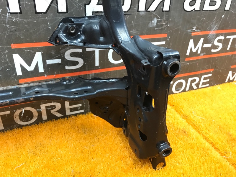 Балка поперечная (подрамник), 7000 рублей, Красноярск