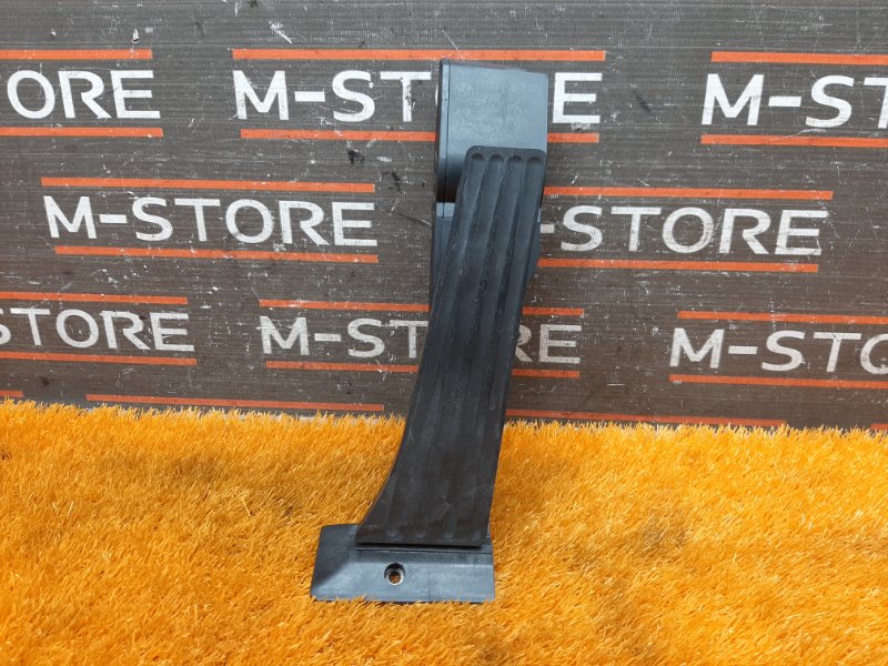 педаль газа, 500 рублей, Красноярск