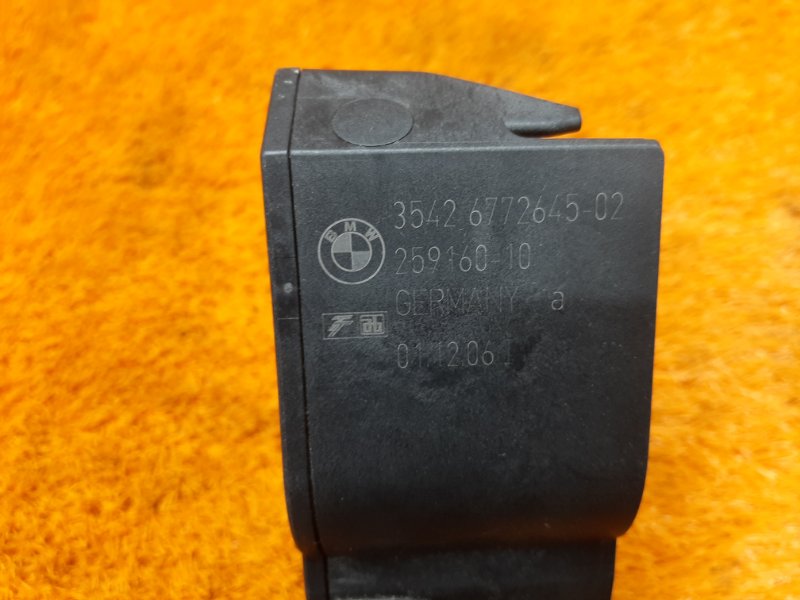 педаль газа, 500 рублей, Красноярск