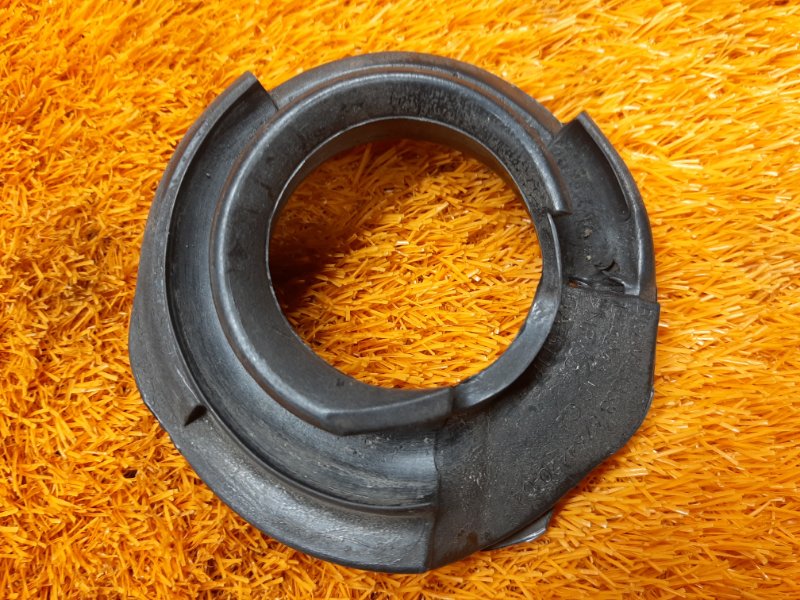 опора пружины, 210 рублей, Красноярск