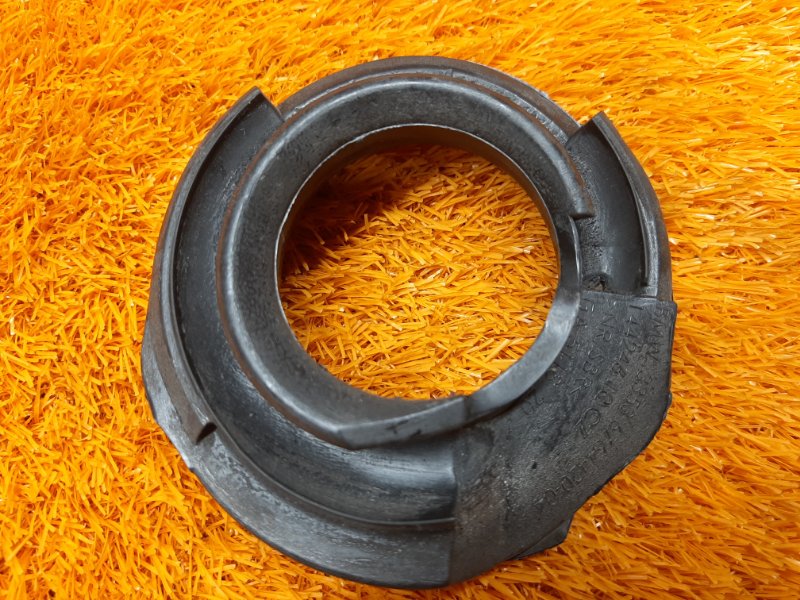 опора пружины, 210 рублей, Красноярск