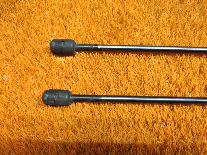 амортизатор багажника, 1000 рублей, Красноярск