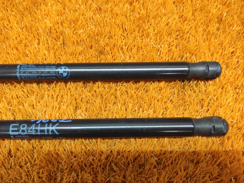 амортизатор багажника, 1000 рублей, Красноярск