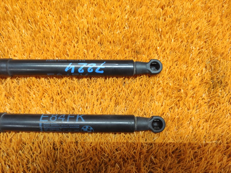 амортизатор капота, 1200 рублей, Красноярск