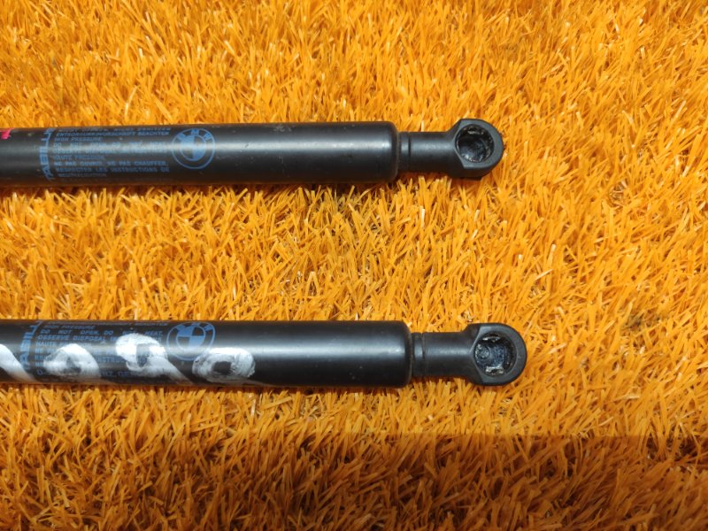 амортизатор капота, 1060 рублей, Красноярск