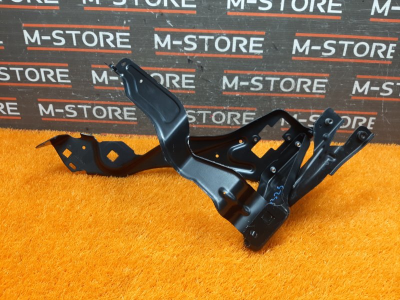 кронштейн фары, 2710 рублей, Красноярск