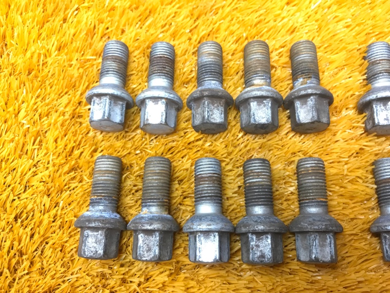 болт колесный, 1400 рублей, Красноярск