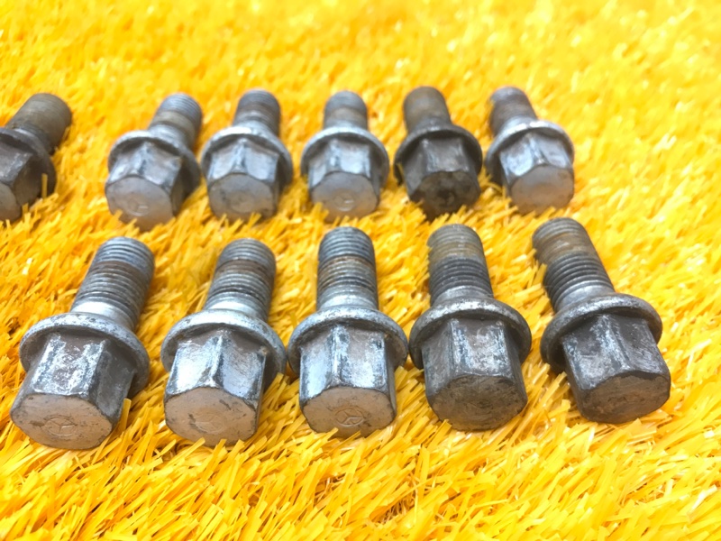 болт колесный, 1400 рублей, Красноярск