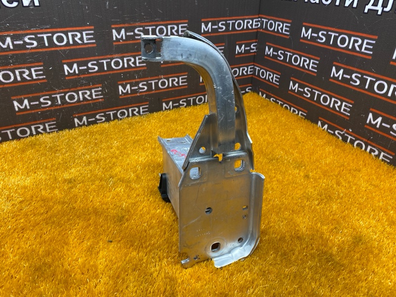 кронштейн усилителя бампера, 3020 рублей, Красноярск