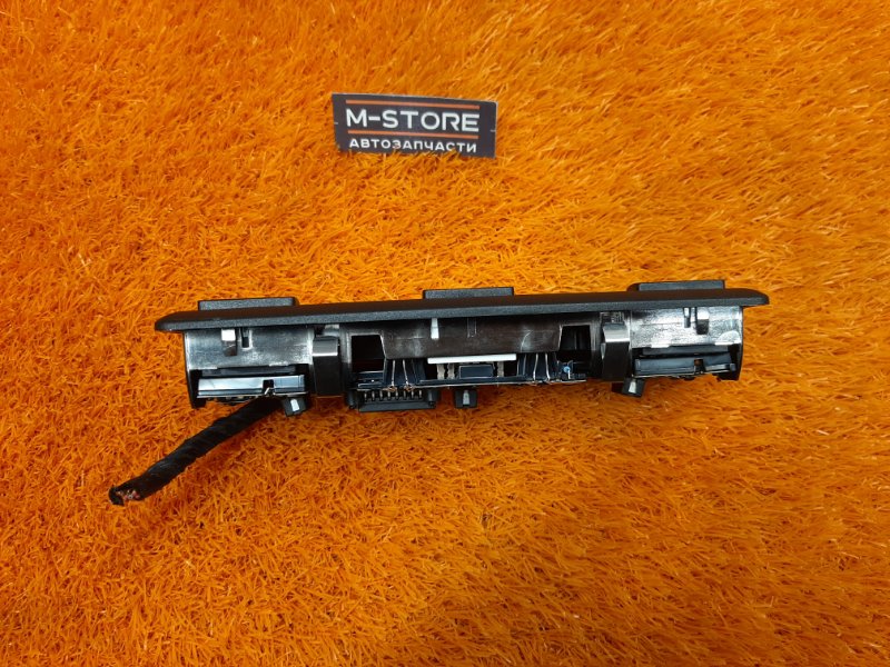 плафон освещения, 790 рублей, Красноярск