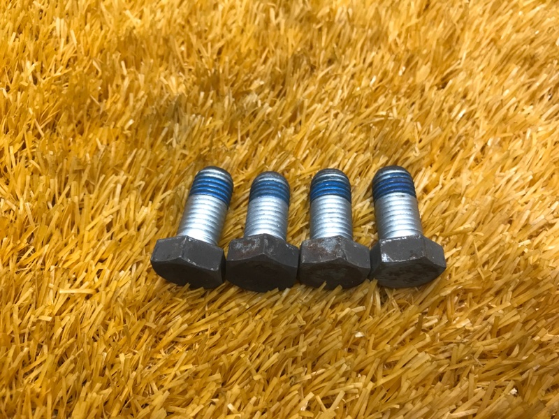 Болт суппорта, 280 рублей, Красноярск