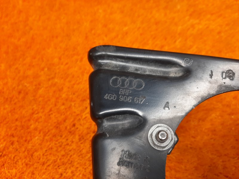 кронштейн насоса продувки катализатора, 340 рублей, Красноярск