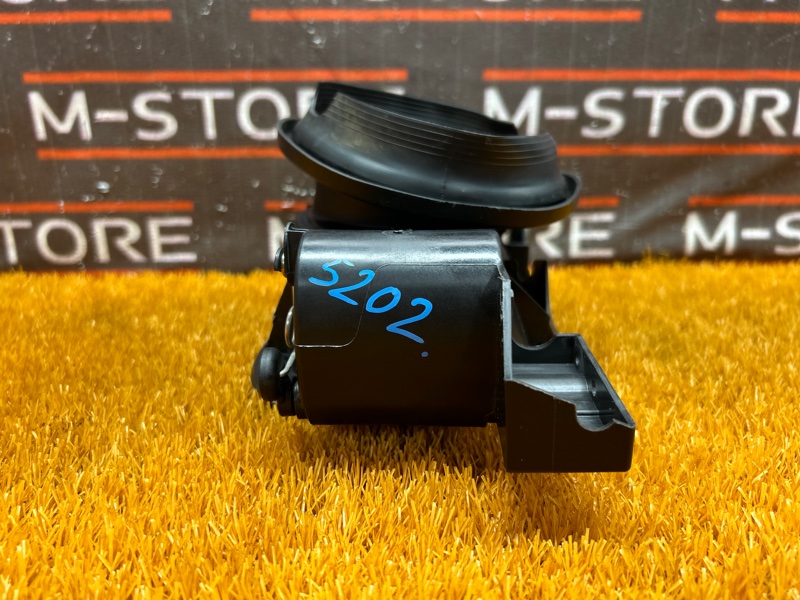 лючок бензобака, 1620 рублей, Красноярск