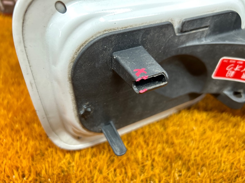 лючок бензобака, 1620 рублей, Красноярск