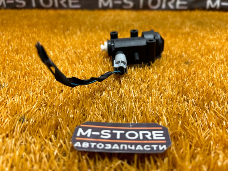 Замок лючка бензобака, 670 рублей, Красноярск