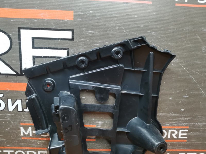 крепление бампера, 900 рублей, Красноярск