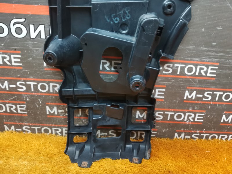 крепление бампера, 930 рублей, Красноярск