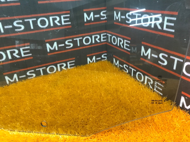 Стекло боковое, 980 рублей, Красноярск