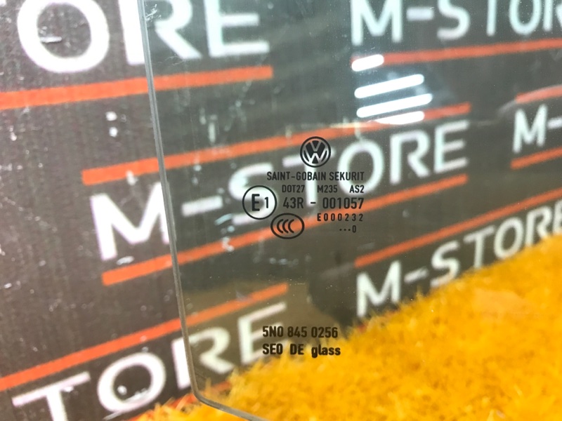 Стекло боковое, 980 рублей, Красноярск