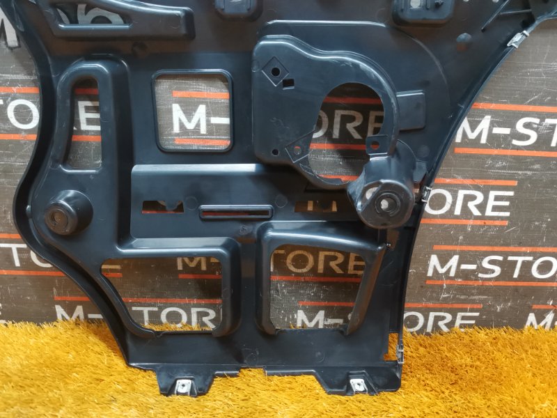 крепление бампера, 450 рублей, Красноярск