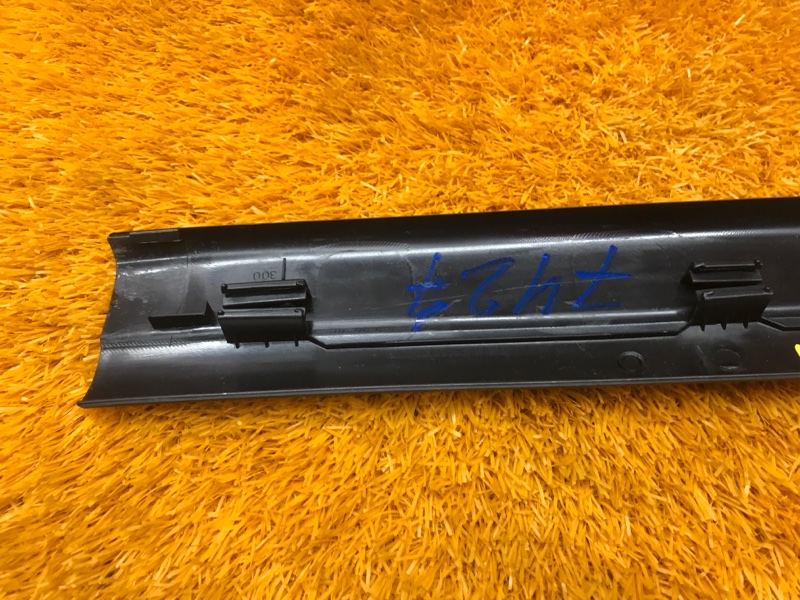 Накладка на порог салона, 540 рублей, Красноярск