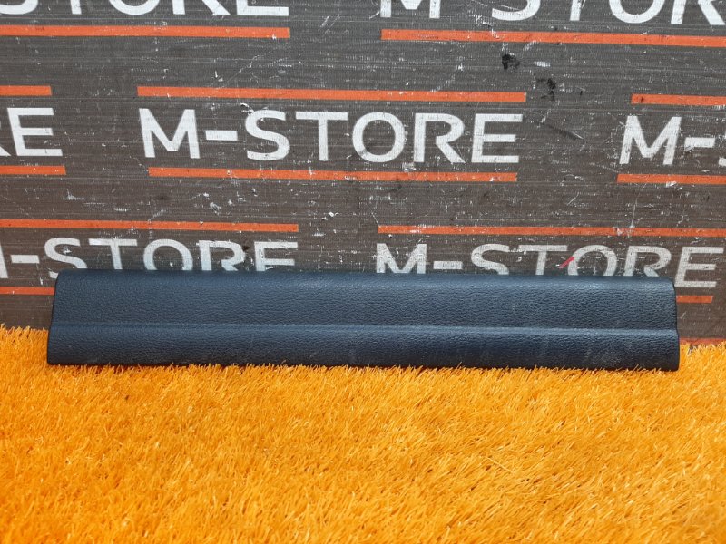 Накладка на порог салона, 540 рублей, Красноярск