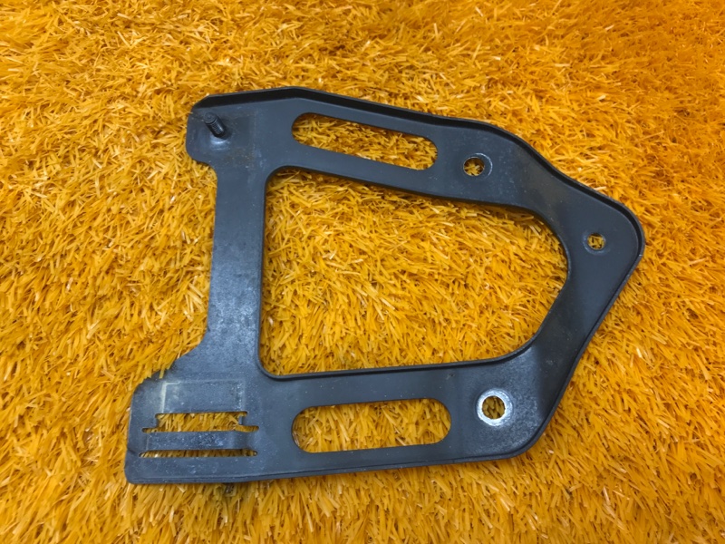 кронштейн, 300 рублей, Красноярск