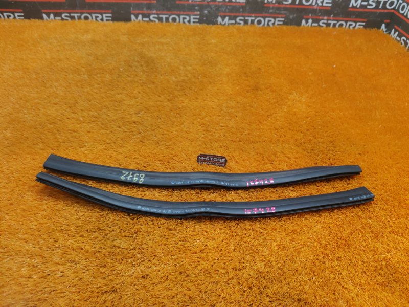 Уплотнитель капота, 750 рублей, Красноярск