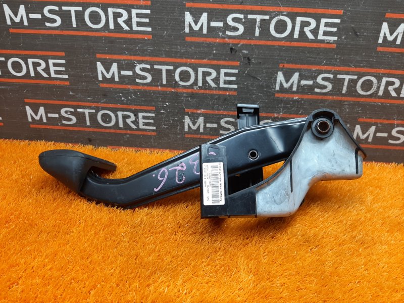 педаль тормоза, 440 рублей, Красноярск