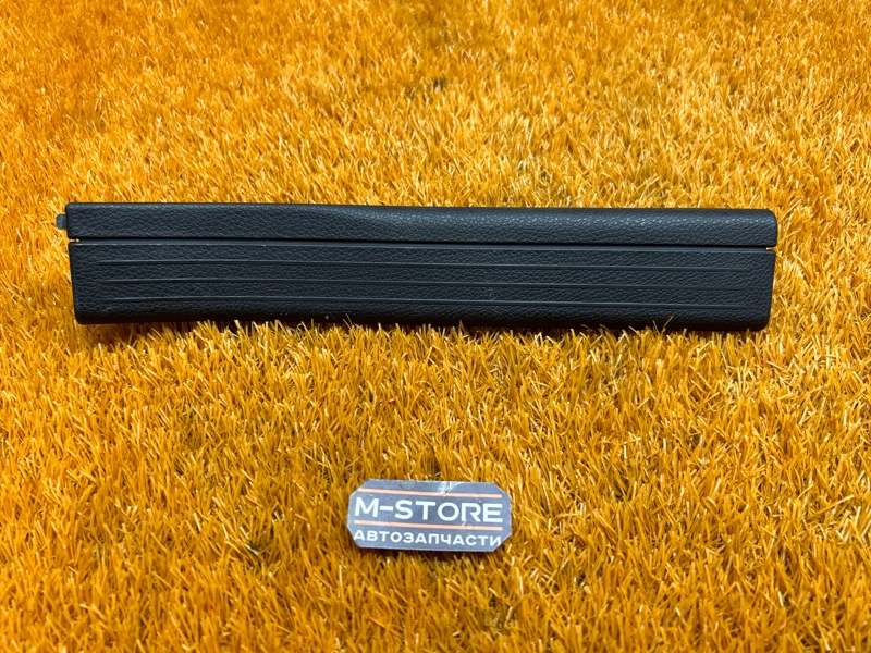 Накладка на порог салона, 200 рублей, Красноярск