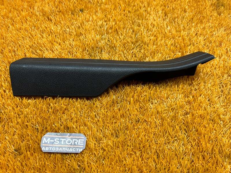 Накладка на порог салона, 200 рублей, Красноярск