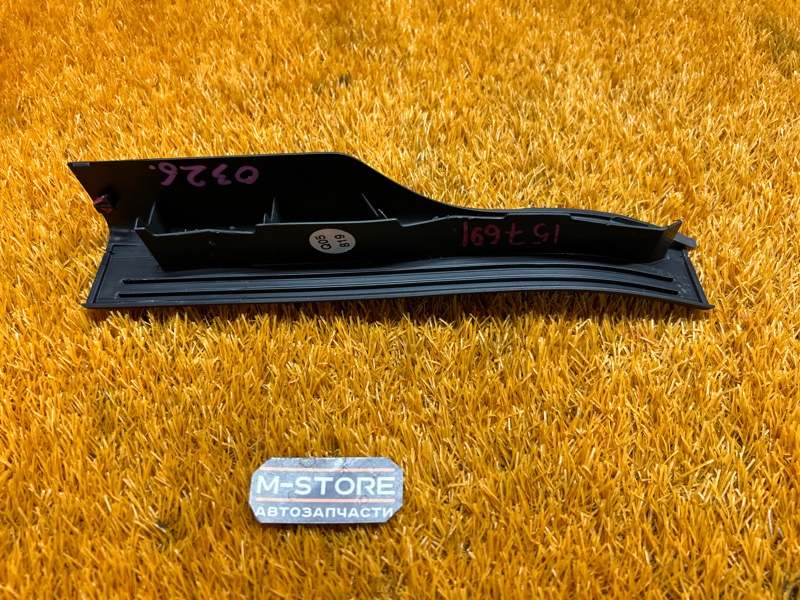 Накладка на порог салона, 200 рублей, Красноярск