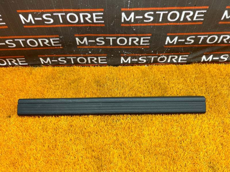 Накладка на порог салона, 300 рублей, Красноярск