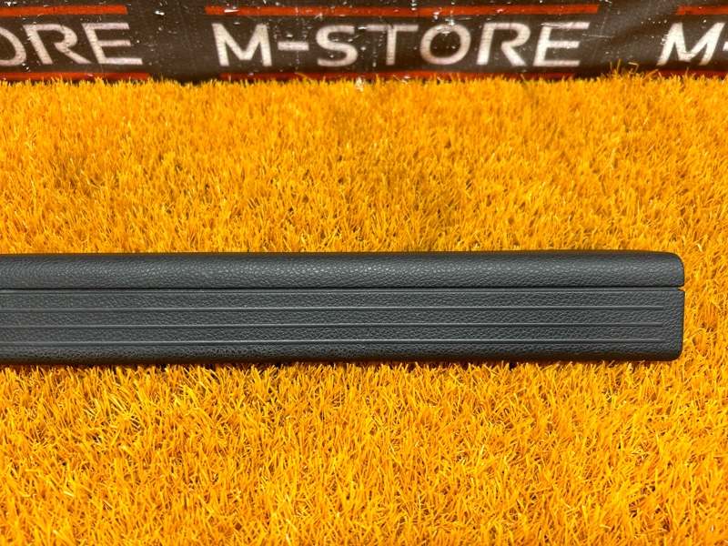 Накладка на порог салона, 300 рублей, Красноярск