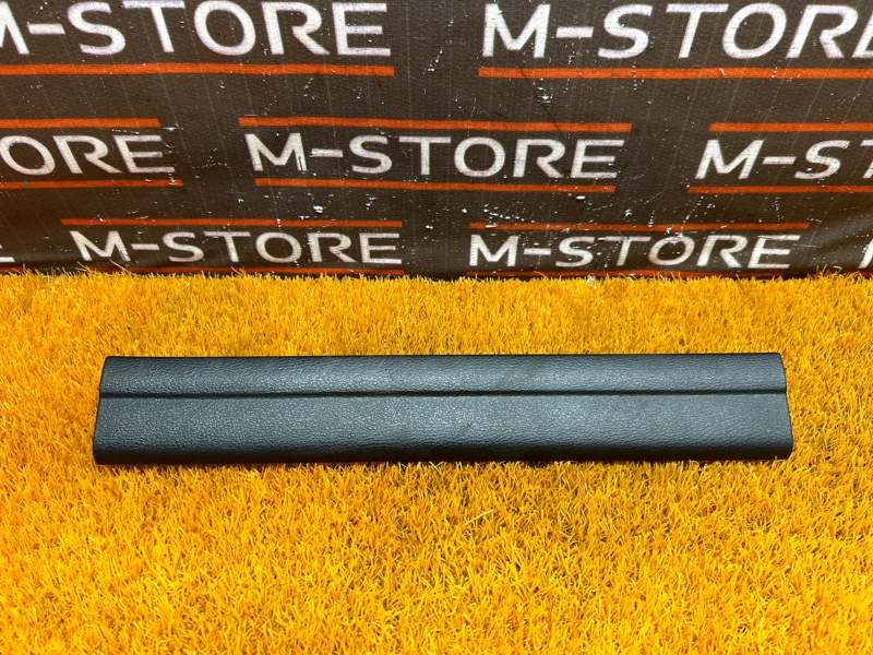 Накладка на порог салона, 540 рублей, Красноярск