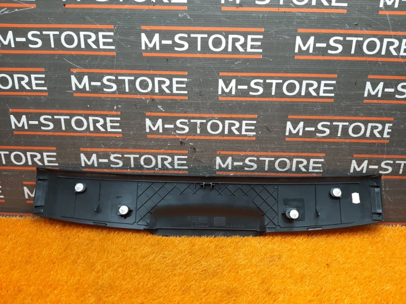 обшивка двери багажника, 350 рублей, Красноярск