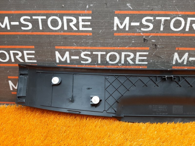 обшивка двери багажника, 350 рублей, Красноярск