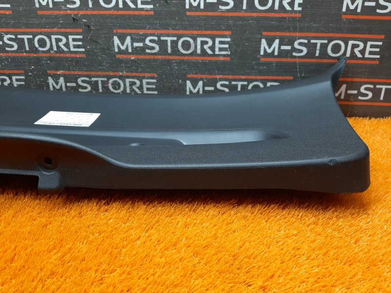 обшивка двери багажника, 670 рублей, Красноярск