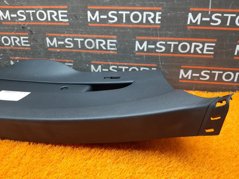 обшивка двери багажника, 670 рублей, Красноярск