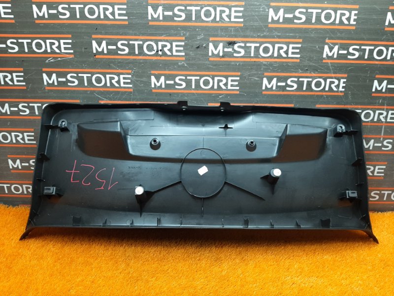 обшивка двери багажника, 670 рублей, Красноярск