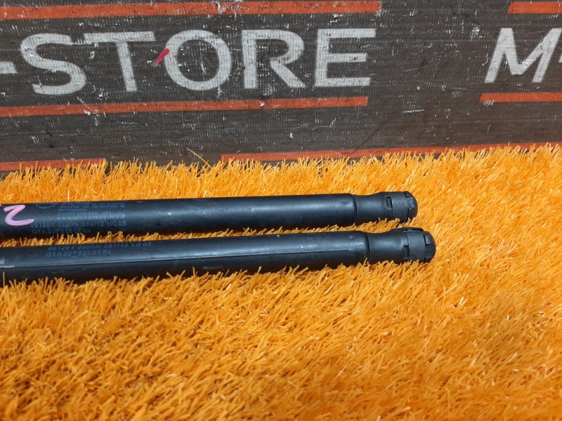 амортизатор капота, 720 рублей, Красноярск