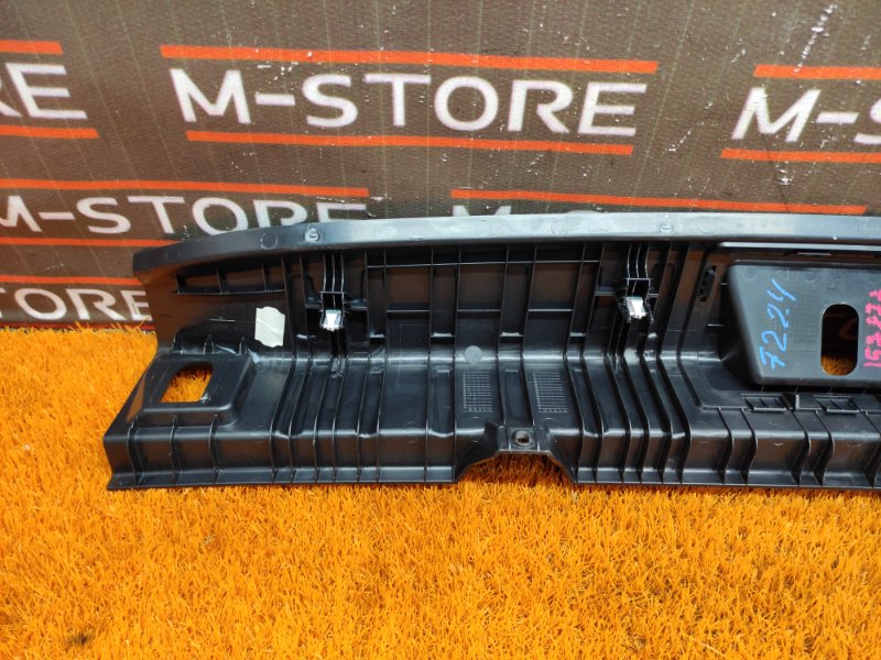 накладка багажника, 980 рублей, Красноярск