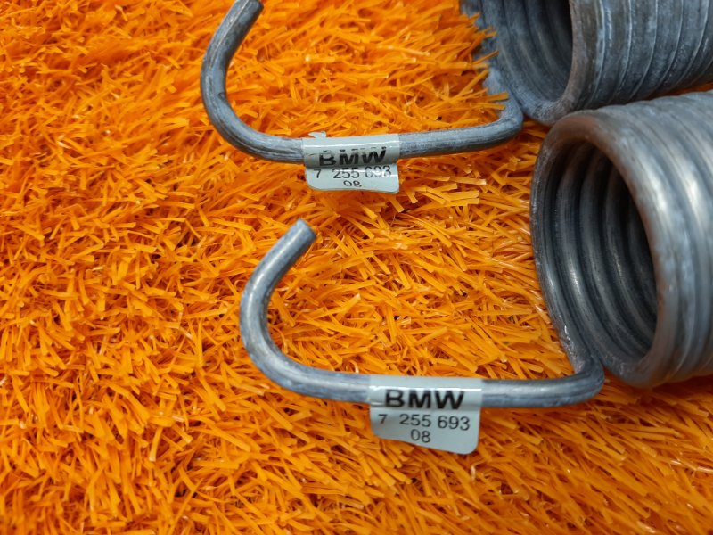 Пружина багажника, 540 рублей, Красноярск