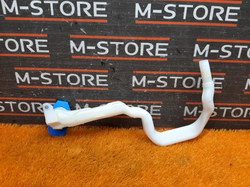 Горловина бачка омывателя, 340 рублей, Красноярск