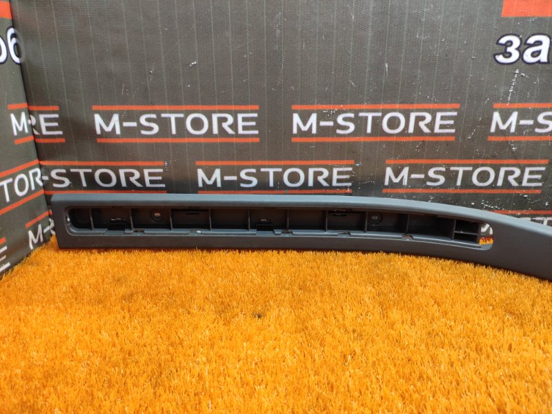 Накладка на порог салона, 350 рублей, Красноярск