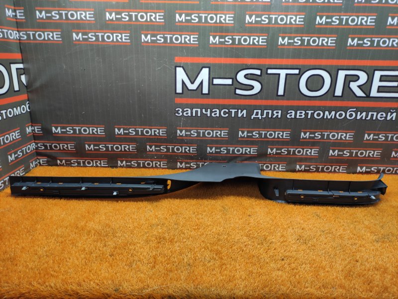 Накладка на порог салона, 350 рублей, Красноярск