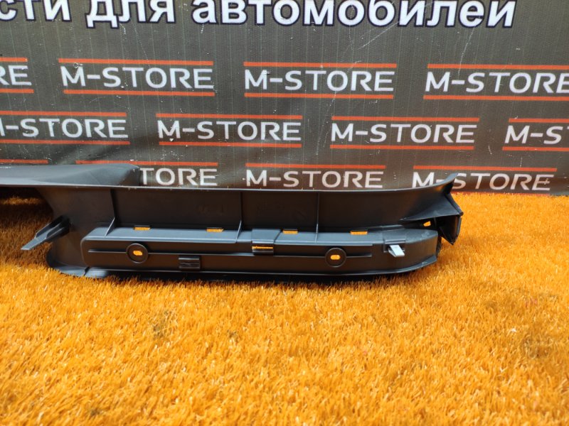 Накладка на порог салона, 350 рублей, Красноярск