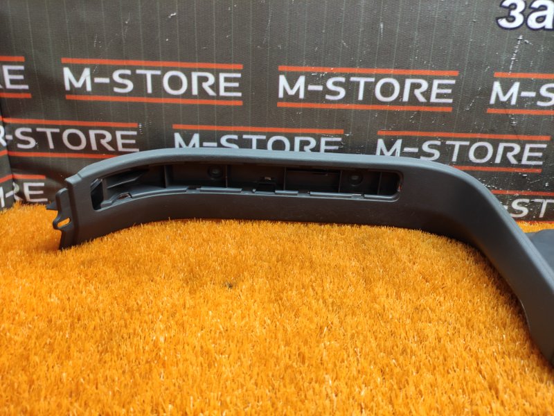 Накладка на порог салона, 350 рублей, Красноярск